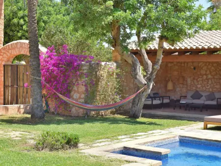 Location villa à Santa Maria del Camí, Finca traditionnelle avec piscine privée, 4 chambres, proche de Palma pour 8 personnes