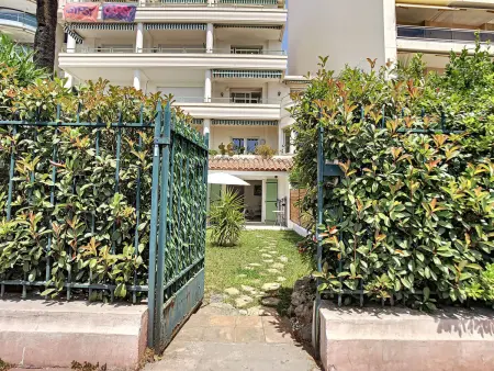 Appartement 1 chambre Croisette Cannes, terrasse 20 m² : photo 2