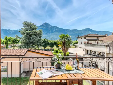 Maison Legnone, 4 chambres avec terrasse et vue lac : photo 2