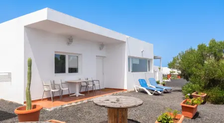 Appartement cosy avec piscine partagée à Güime, 45 m² : photo 5