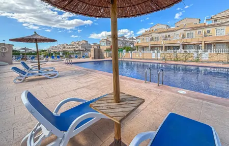 Appartement 2 chambres, 82 m², vue panoramique à Torrevieja : photo 2