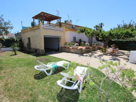 Maison 4 pers. près de la plage à Deltebre, animaux admis : photo 1