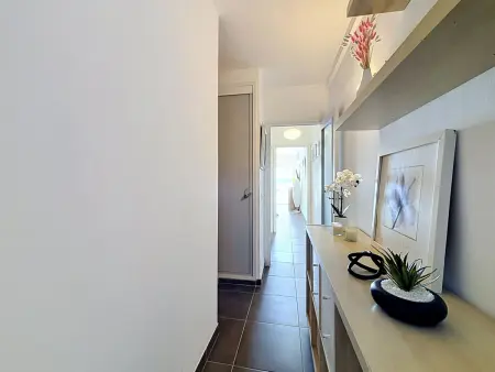 Appartement 44 m² terrasse à Roses, 2 min de la plage : photo 6
