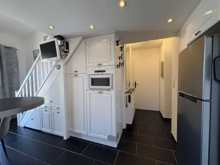 Appartement vue mer climatisé - Plage à pied : photo 6