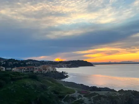 T2 vue mer directe à Port-Vendres, terrasse, parking : photo 2