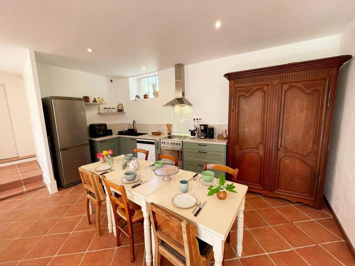 Gîte 10 personnes, piscine et 5 chambres indépendantes - Photo 10