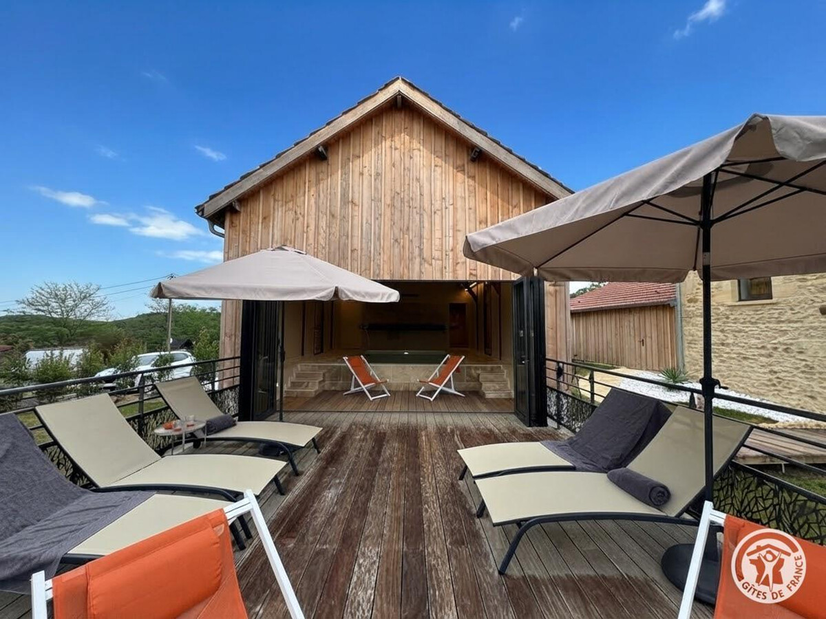 Gîte 4 pers. avec piscine chauffée à Savignac-de-Miremont - Photo 1