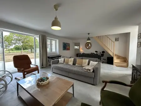 Gîte 6 pers. Courcôme : piscine, terrasse 70m², animaux OK : photo 2