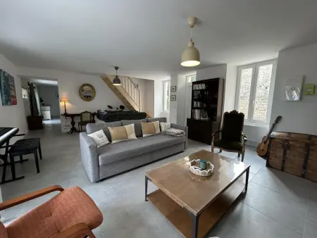 Gîte 6 pers. Courcôme : piscine, terrasse 70m², animaux OK : photo 6