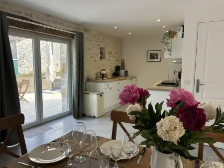 Gîte 6 pers. Courcôme : piscine, terrasse 70m², animaux OK : photo 10