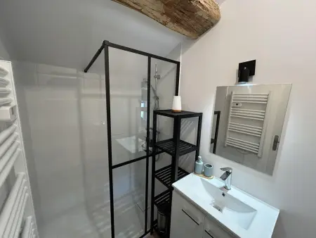 Gîte 6 pers. Courcôme : piscine, terrasse 70m², animaux OK : photo 16