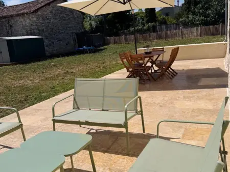 Gîte 6 pers. Courcôme : piscine, terrasse 70m², animaux OK : photo 26