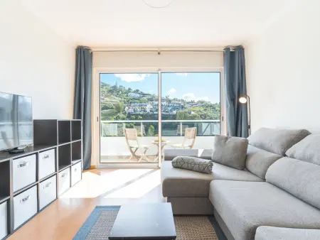 Appartement Lara avec piscine chauffée à Caniço : photo 5
