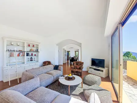 Maison La Baume – vue mer, piscine au sel, Le Tignet : photo 6
