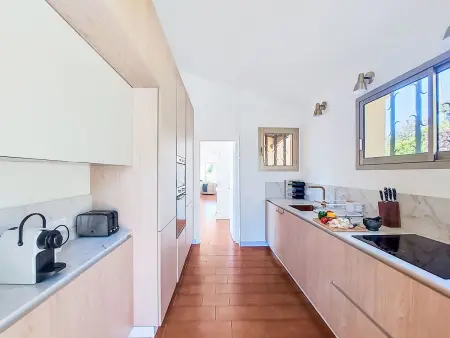 Maison La Baume – vue mer, piscine au sel, Le Tignet : photo 12