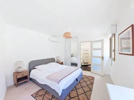 Maison La Baume – vue mer, piscine au sel, Le Tignet : photo 15