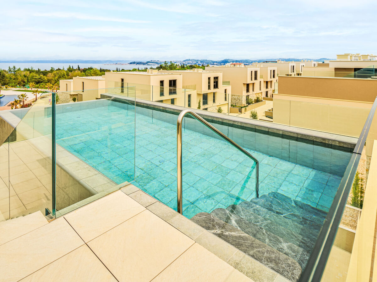 Petram Deluxe Villa avec piscine sur le toit - Photo 4