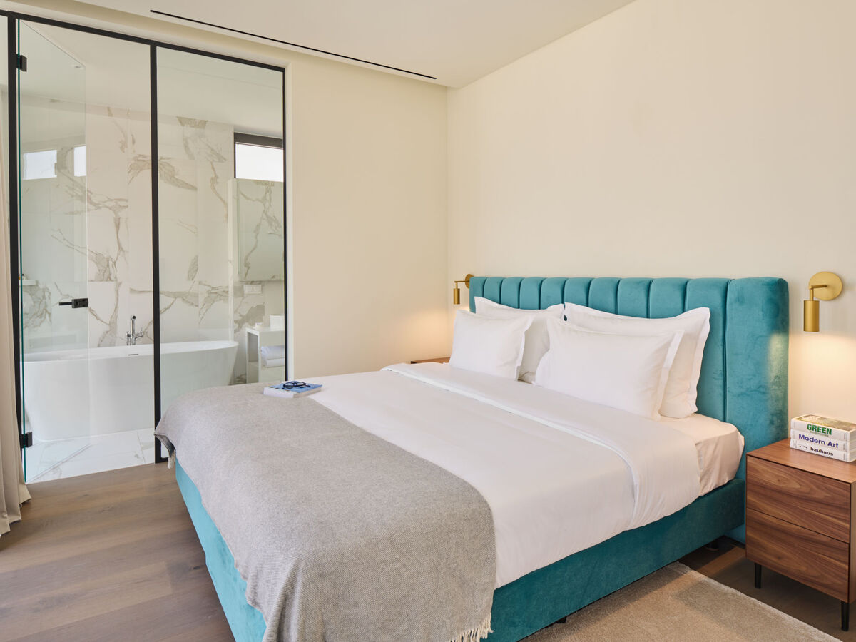 Petram Villa with Rooftop Pool – Umag - Photo 11
