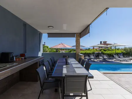 Villa Serenissima, 5 chambres avec piscine près de Medulin : photo 3