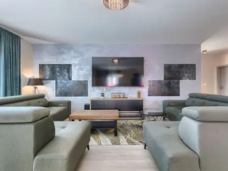 Villa Serenissima, 5 chambres avec piscine près de Medulin : photo 5