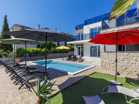 Villa Serenissima, 5 chambres avec piscine près de Medulin : photo 7