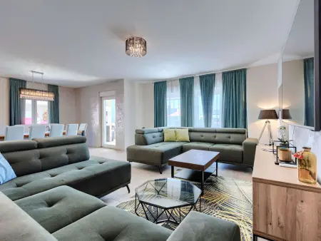 Villa Serenissima, 5 chambres avec piscine près de Medulin : photo 11