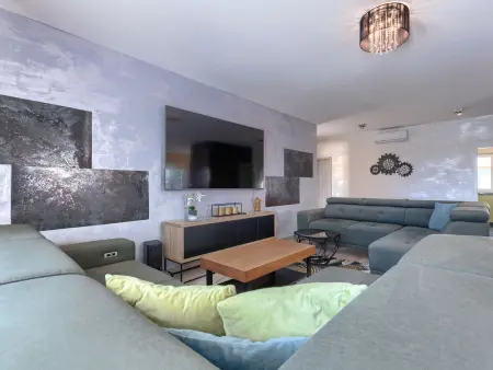 Villa Serenissima, 5 chambres avec piscine près de Medulin : photo 13