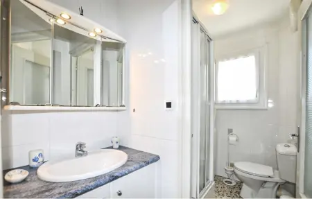 Appartement 50 m² vue montagne, 300 m de la plage : photo 11