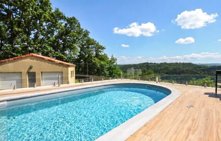 Maison 6 chambres avec piscine et jacuzzi à Sonnac : photo 9