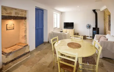 Maison provençale 70 m² avec terrasse et jardin à Saint-Trinit : photo 5