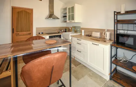 Maison provençale 70 m² avec terrasse et jardin à Saint-Trinit : photo 11