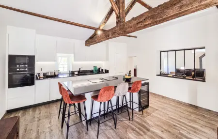 Ancienne ferme vendéenne rénovée avec piscine privée : photo 6