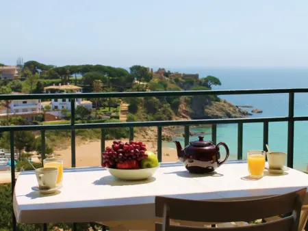 Studio vue mer 8ème étage - 20 m plage Fosca : photo 1