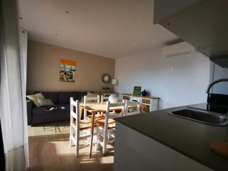 Appartement 6 pers. à 150 m plage La Fosca, parking : photo 8