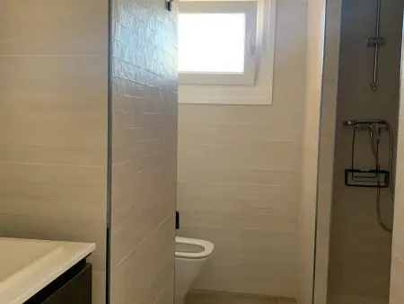 Appartement 6 pers. à 150 m plage La Fosca, parking : photo 20