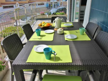 Appartement 6 pers. à 70 m de la plage de La Fosca : photo 3