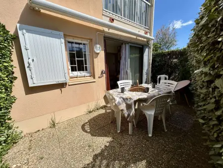 Appartement rez-de-jardin terrasse et parking à Cap d'Agde : photo 2