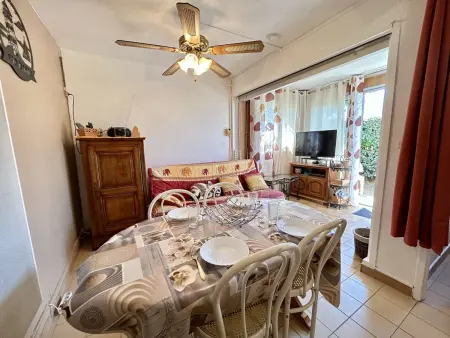 Appartement rez-de-jardin terrasse et parking à Cap d'Agde : photo 4