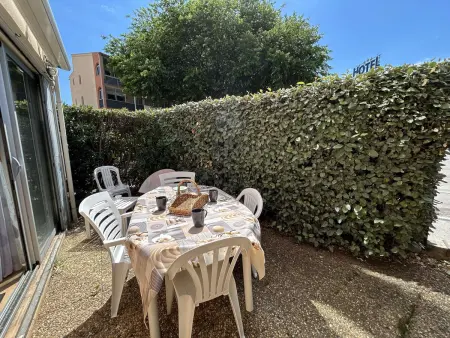 Appartement rez-de-jardin terrasse et parking à Cap d'Agde : photo 14