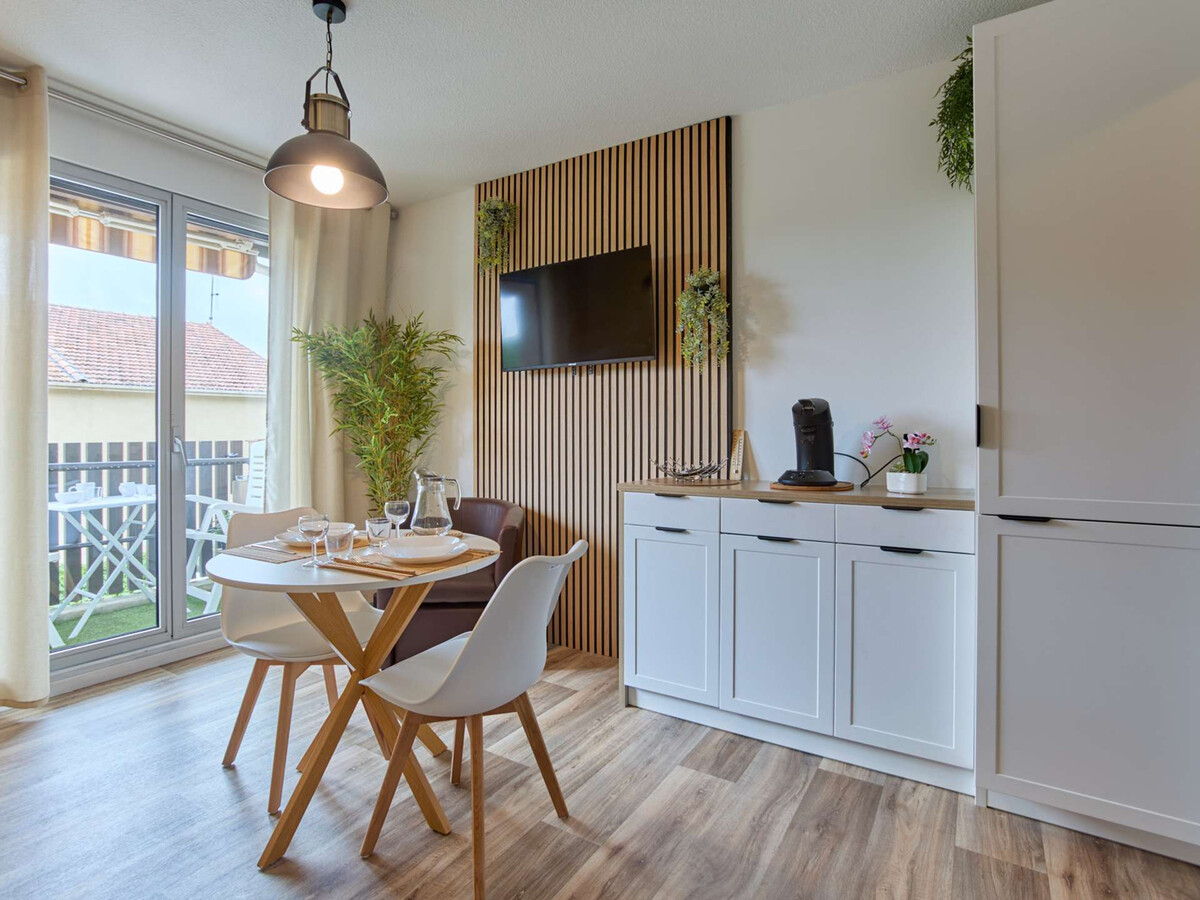 Studio rénové 23 m² balcon, parking - Barbotan-les-Thermes - Photo 4