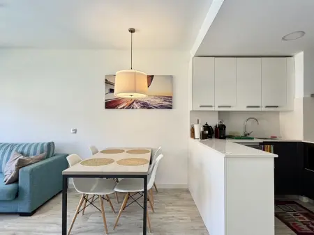 Appartement 50m² avec terrasse et piscine à Estartit : photo 1