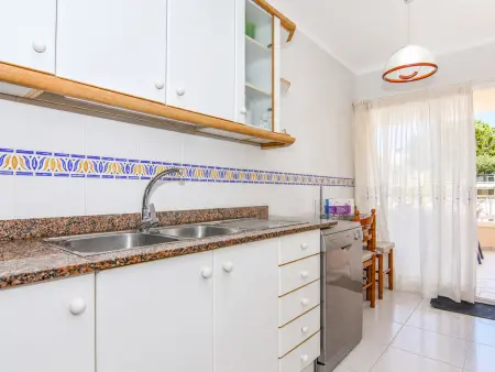 Appartement 150 m plage avec terrasse vue mer : photo 9