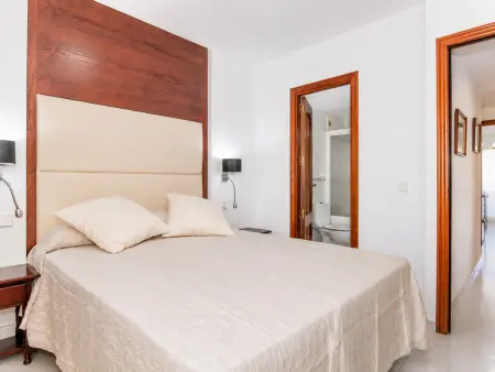 Appartement 150 m plage avec terrasse vue mer : photo 12
