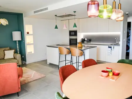 L'Oasis de Flore - 3 chambres, piscines et balcon 34 m² : photo 2