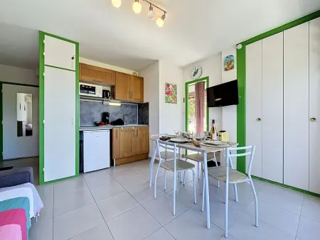 Le Méridien – Apt 2 pièces 10 m de la plage : photo 6