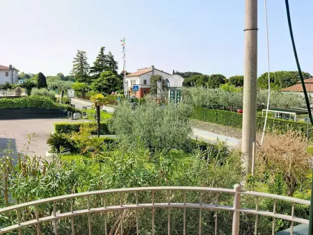 Paiari – Appartement 70 m² vue lac à Lazise : photo 23