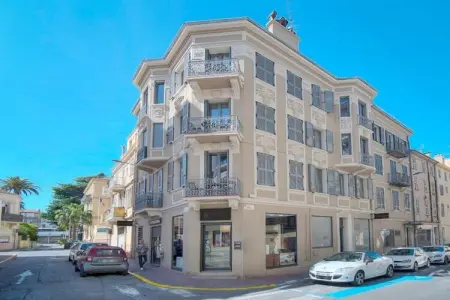 Location maison à CANNES, 2 chambres par RIVAEVENT
