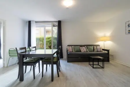 Location appartement à Grasse, Maison pittoresque sur la Riviera, près de la mer