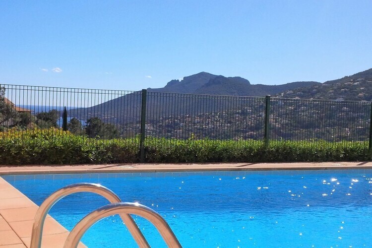Maison 4 personnes vue mer à Theoule, piscine & parc - Photo 1