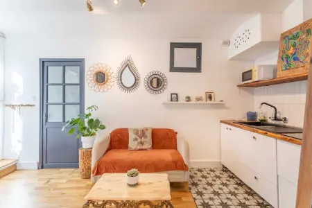Location appartement à Marseille, Charmant appartement 1 chambre/2 salles de bain avec jardin